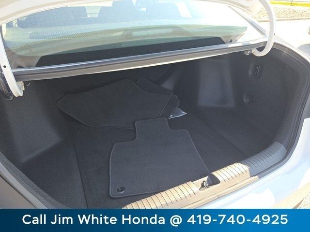 Honda Accord LX 2026