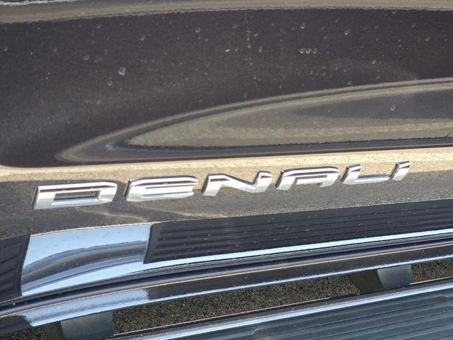GMC Sierra 1500 Denali Crew Cab Short Box 4WD 2023