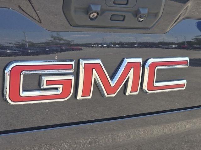 GMC Sierra 1500 Denali Crew Cab Short Box 4WD 2023