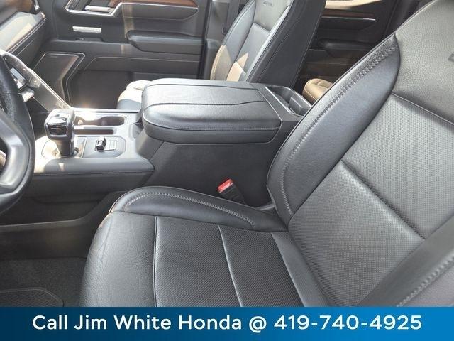 GMC Sierra 1500 Denali Crew Cab Short Box 4WD 2023