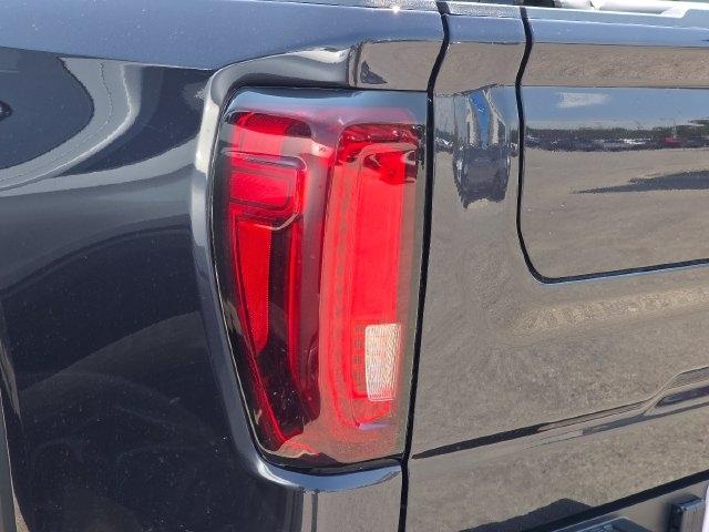 GMC Sierra 1500 Denali Crew Cab Short Box 4WD 2023