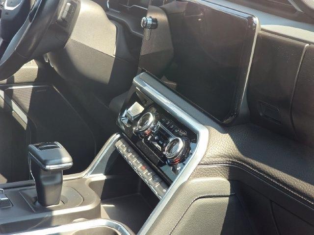 GMC Sierra 1500 Denali Crew Cab Short Box 4WD 2023
