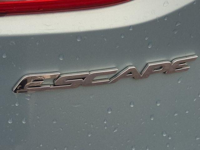Ford Escape SEL FWD 2013