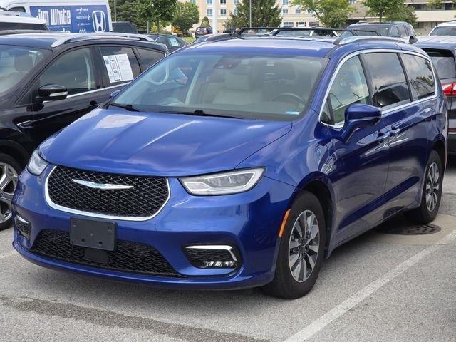 Chrysler Pacifica Hybrid Touring L 2021