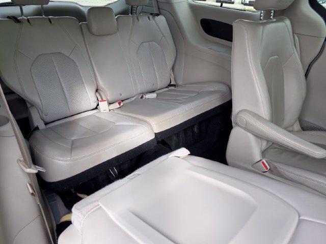 Chrysler Pacifica Hybrid Touring L 2021