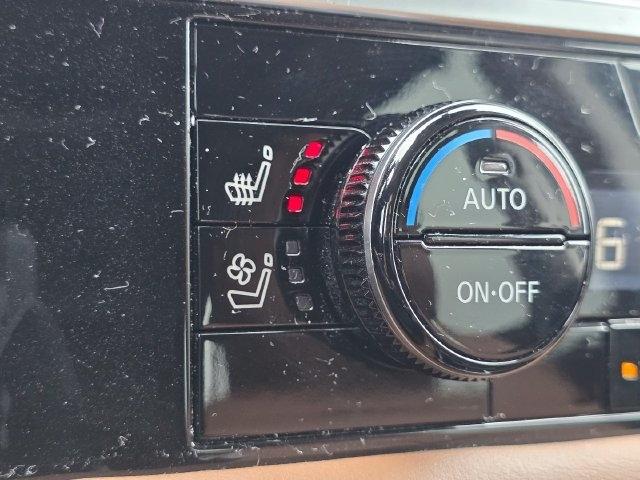 Nissan Pathfinder Platinum 4WD 2023