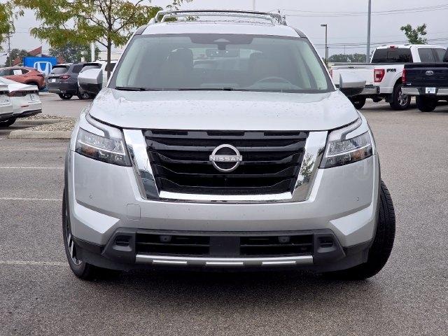 Nissan Pathfinder Platinum 4WD 2023