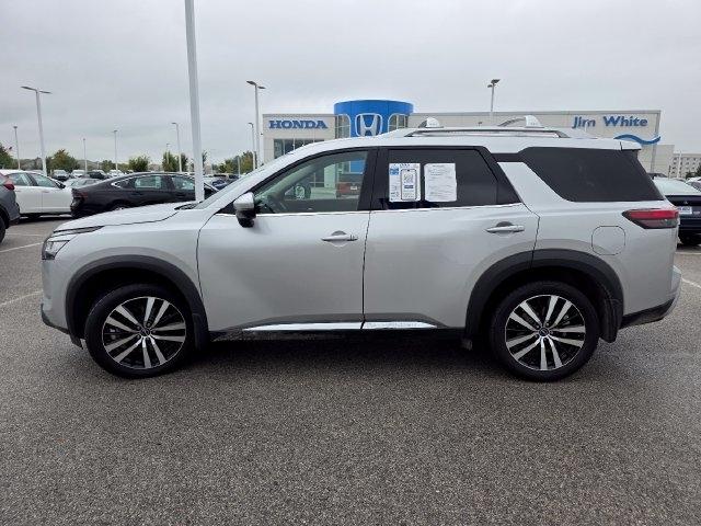 Nissan Pathfinder Platinum 4WD 2023