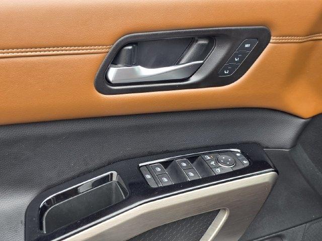 Nissan Pathfinder Platinum 4WD 2023