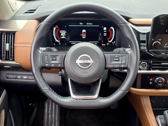 Nissan Pathfinder Platinum 4WD 2023