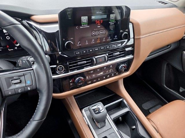 Nissan Pathfinder Platinum 4WD 2023