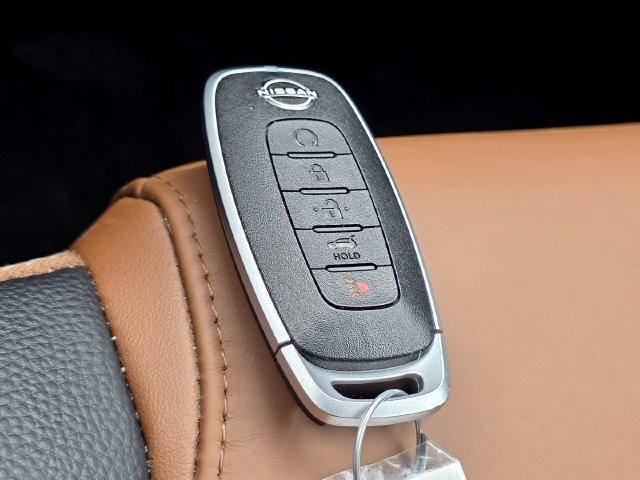 Nissan Pathfinder Platinum 4WD 2023
