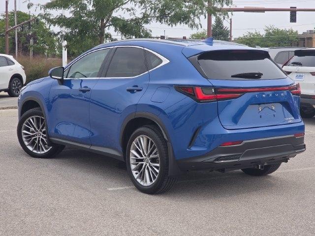 Lexus NX 350h Premium AWD 2025