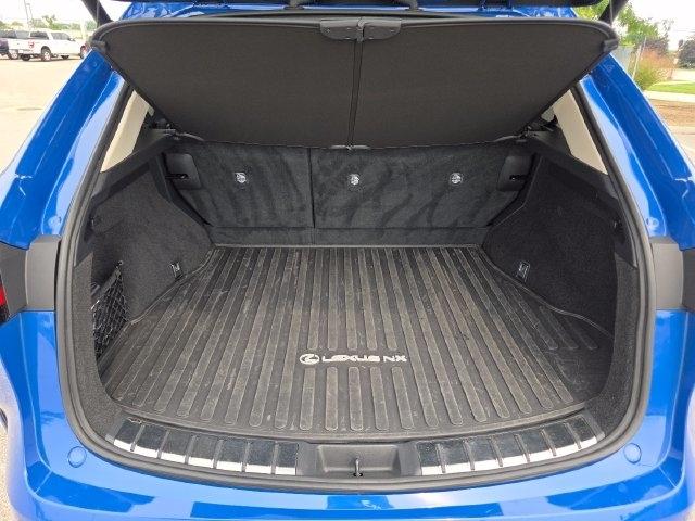 Lexus NX 350h Premium AWD 2025