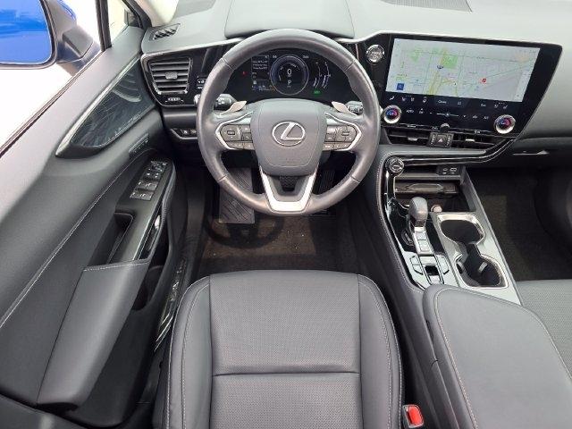 Lexus NX 350h Premium AWD 2025