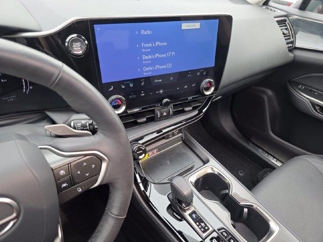 Lexus NX 350 Premium AWD 2025