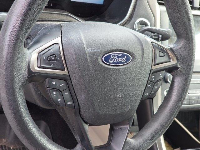 Ford Fusion SE 2017