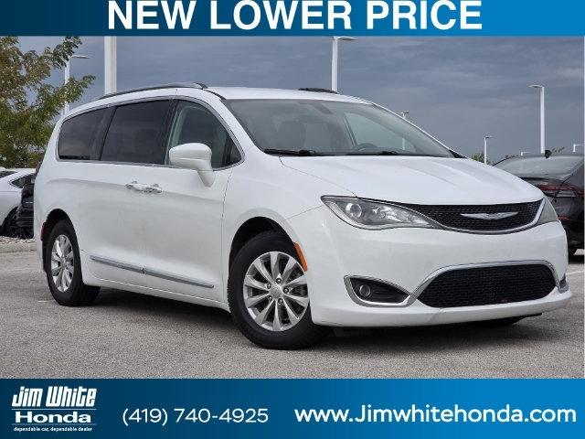 2018 Chrysler Pacifica Touring-L