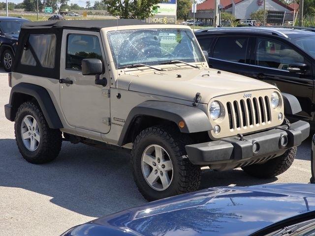Jeep Wrangler Sport 4WD 2016