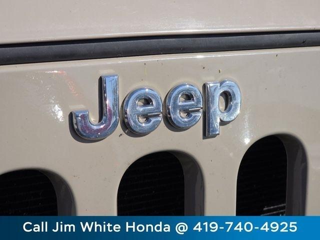 Jeep Wrangler Sport 4WD 2016