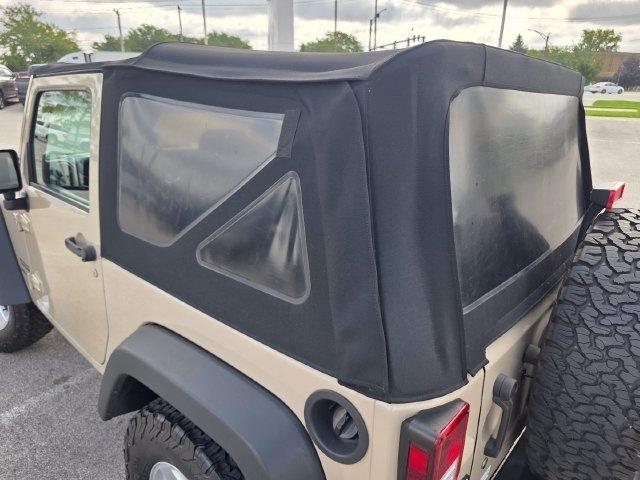 Jeep Wrangler Sport 4WD 2016