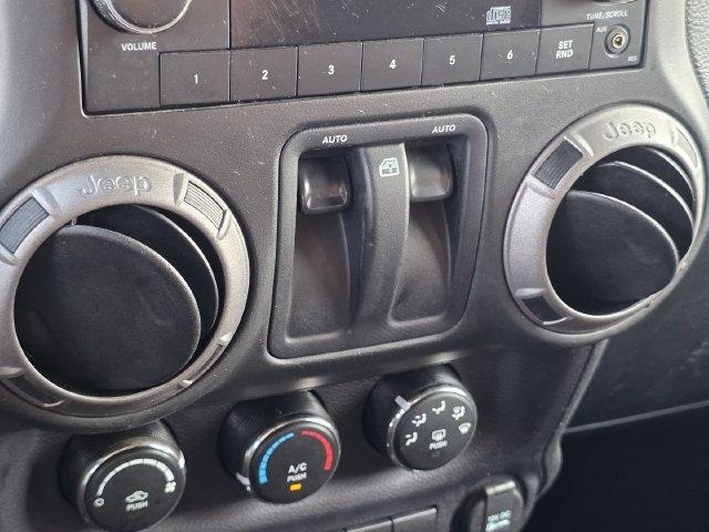 Jeep Wrangler Sport 4WD 2016
