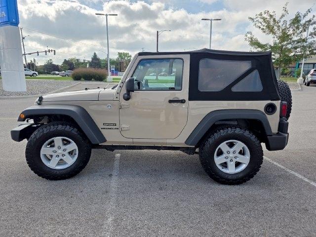 Jeep Wrangler Sport 4WD 2016