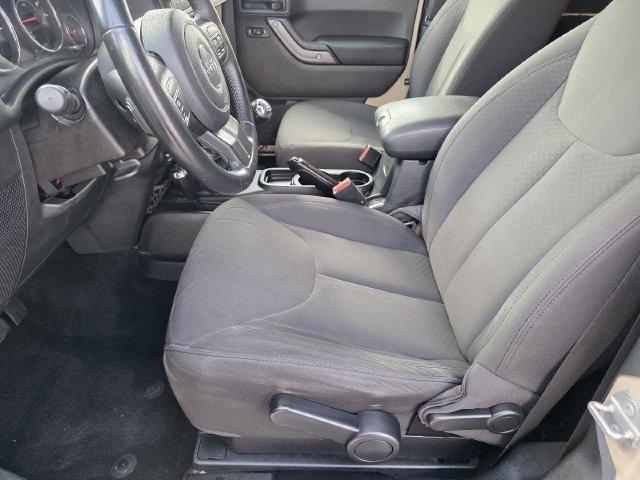 Jeep Wrangler Sport 4WD 2016