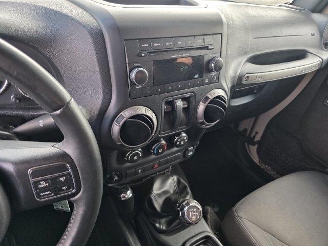 Jeep Wrangler Sport 4WD 2016