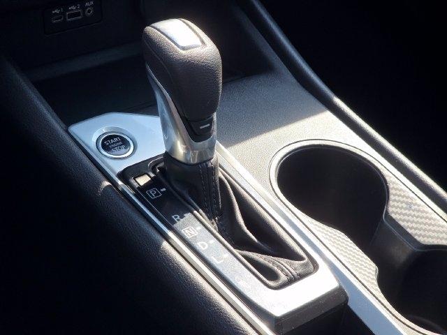 Nissan Altima 2.5 SV 2025