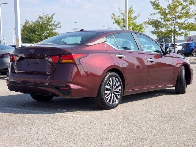 Nissan Altima 2.5 SV 2025