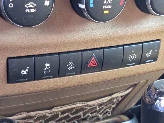 Jeep Wrangler Unlimited Sahara 4WD 2014