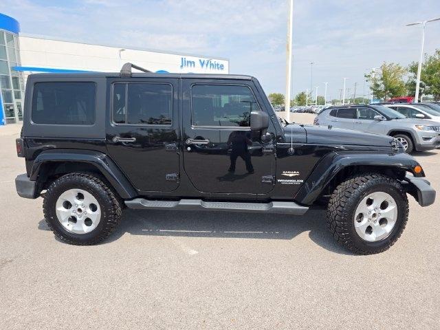 Jeep Wrangler Unlimited Sahara 4WD 2014