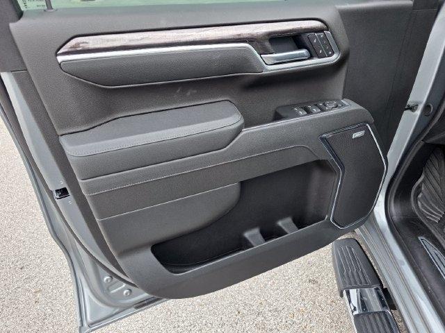 Chevrolet Silverado 1500 LTZ Crew Cab 4WD 2026