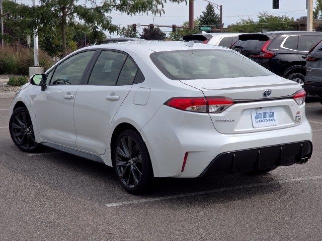 Toyota Corolla Hybrid LE 2025