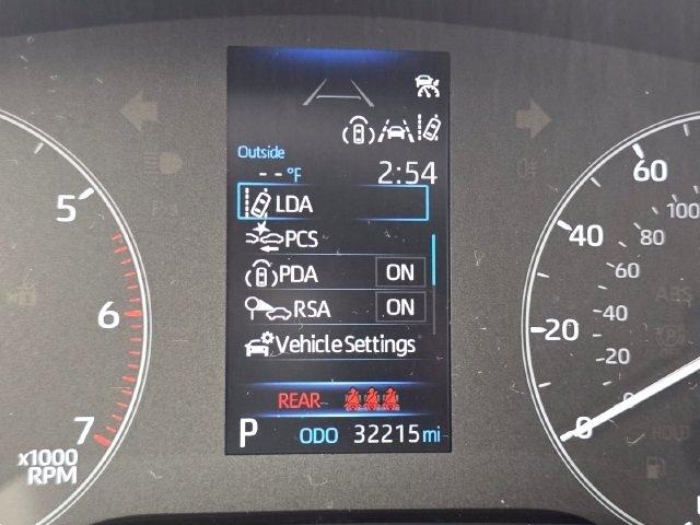 Toyota Corolla Hybrid LE 2025