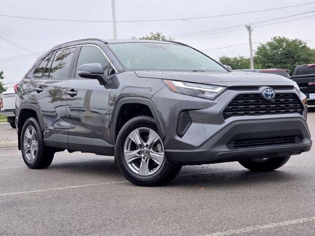Toyota RAV4 Hybrid LE 2024