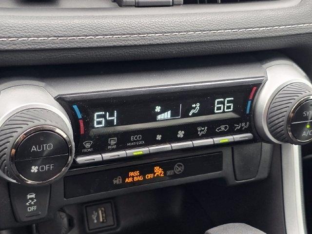 Toyota RAV4 Hybrid LE 2024