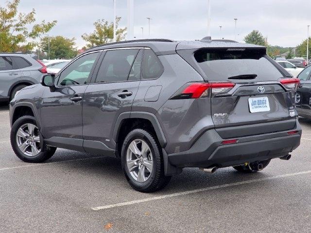 Toyota RAV4 Hybrid LE 2024