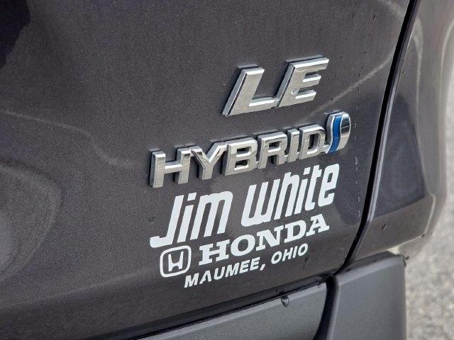 Toyota RAV4 Hybrid LE 2024