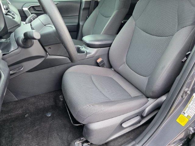 Toyota RAV4 Hybrid LE 2024