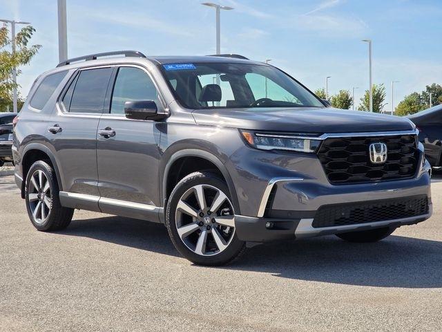 Honda Pilot Touring AWD 2025