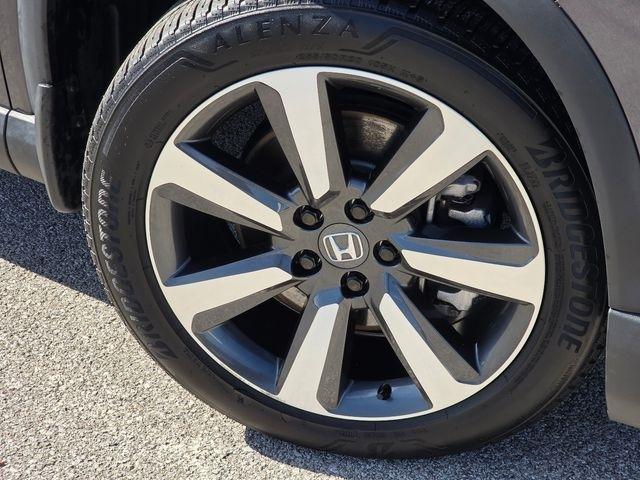 Honda Pilot Touring AWD 2025