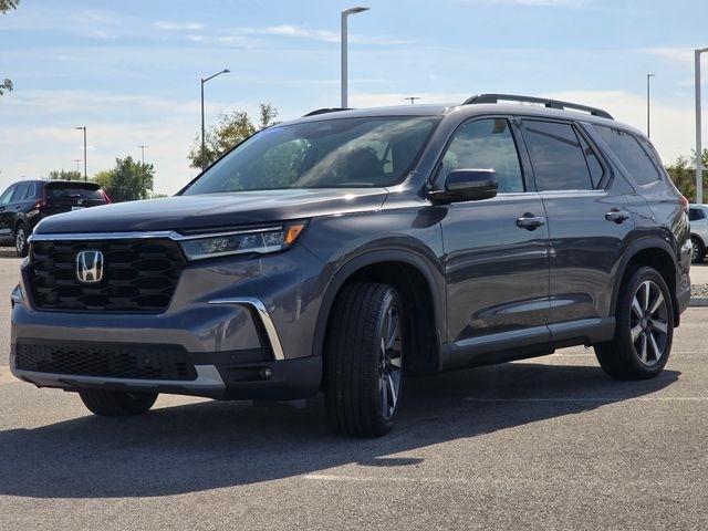 Honda Pilot Touring AWD 2025
