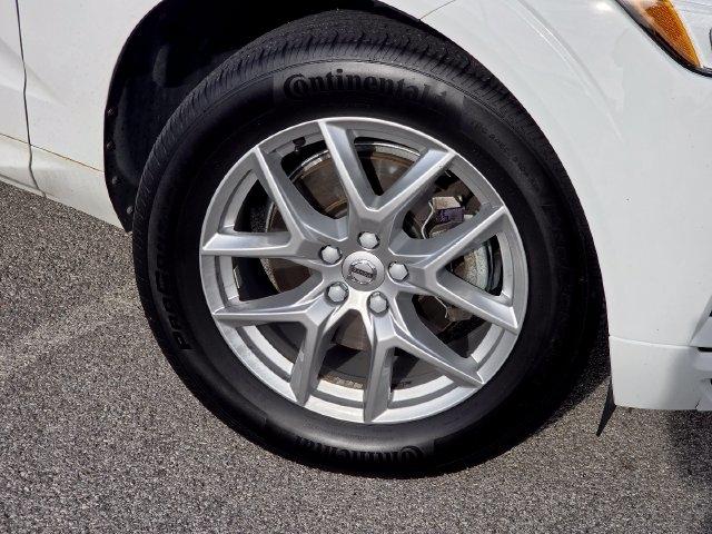 Volvo XC60 T5 Momentum AWD 2020