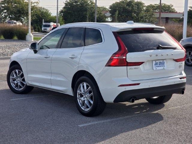 Volvo XC60 T5 Momentum AWD 2020