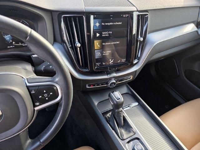 Volvo XC60 T5 Momentum AWD 2020