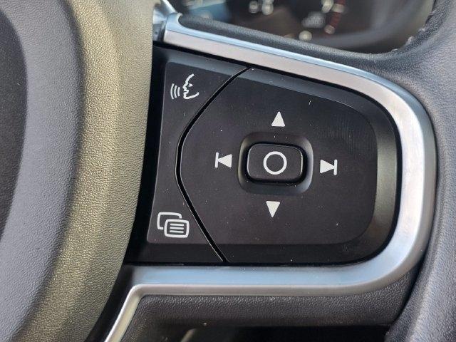 Volvo XC60 T5 Momentum AWD 2020