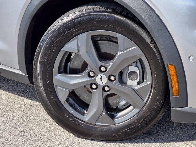 Ford Mustang Mach-E Select AWD 2021