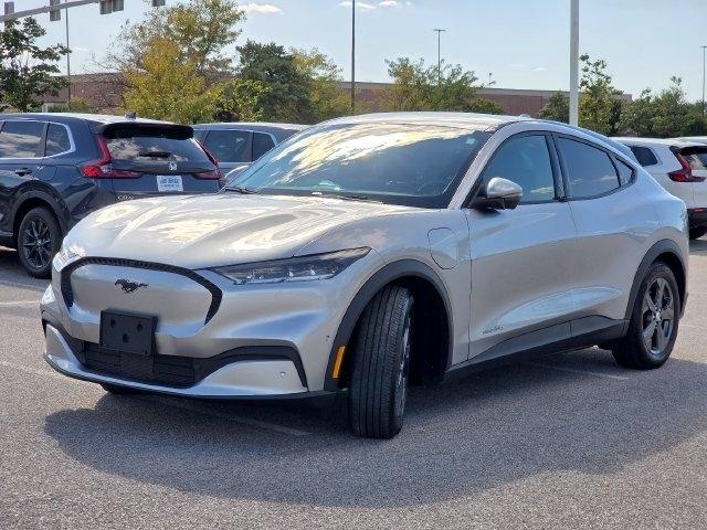Ford Mustang Mach-E Select AWD 2021